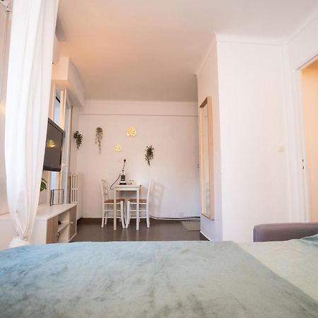 Location Studio Avec Loggia Antibes Exterior foto