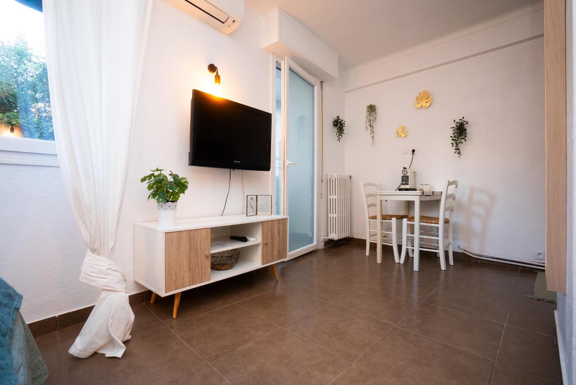 Location Studio Avec Loggia Antibes Exterior foto